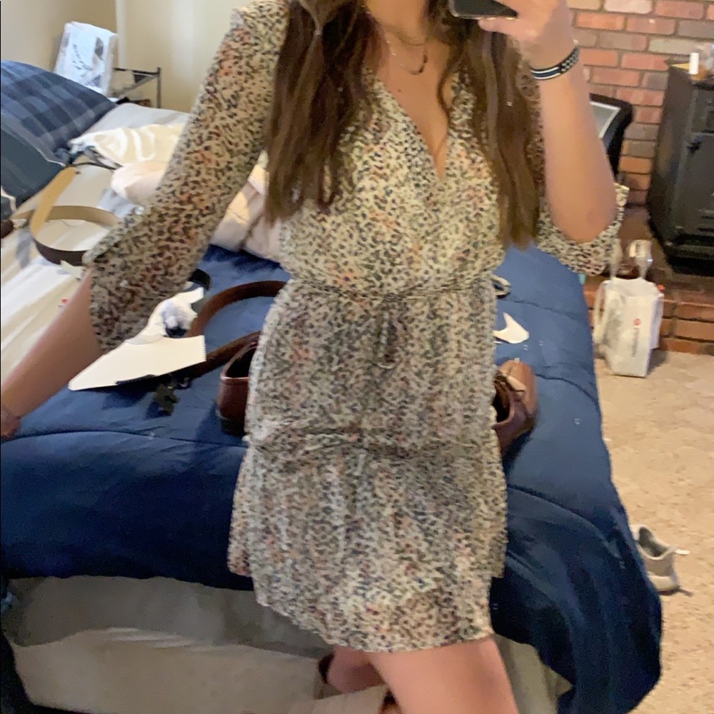 Dress - Picture 8 of 8